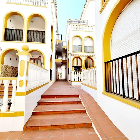 Lovely In Molino Blanco Near The Sea Bella 아파트 또레비에하