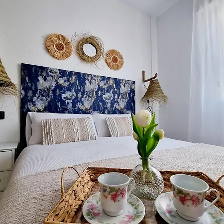 아파트 Lovely In Molino Blanco Near The Sea Bella 또레비에하