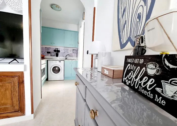 Lovely In Molino Blanco Near The Sea Bella